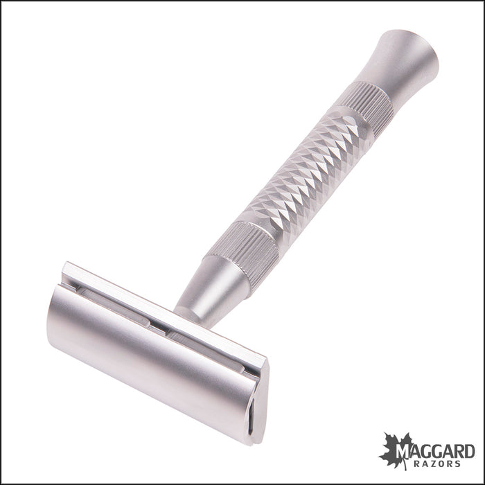 Pearl Shaving Blaze Machined DE Safety Razor with Blades and Washers - Satin Finish